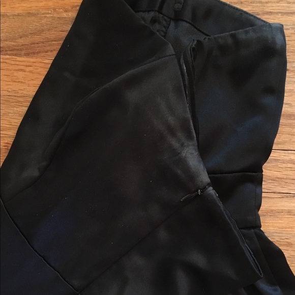 White House Black Market Strapless Dress - Size 6 - Picture 6 of 8